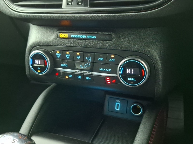 Used Ford Focus 2019 for sale - 76773896: Photo 16