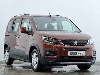 Used Peugeot Rifter 2019 for sale - 76795194: Photo
