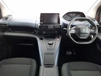 Used Peugeot Rifter 2019 for sale - 76795194: Photo