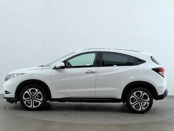 Used Honda HR-V 2017 for sale - 79852795: Photo