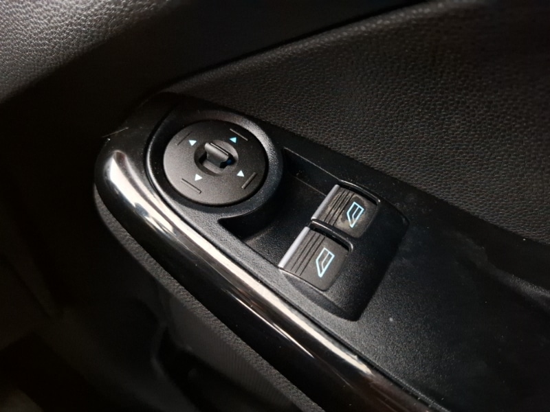 Used Ford Fiesta 2017 for sale - 78099176: Photo 15