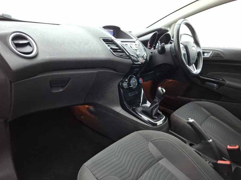 Used Ford Fiesta 2017 for sale - 78099176: Photo 5