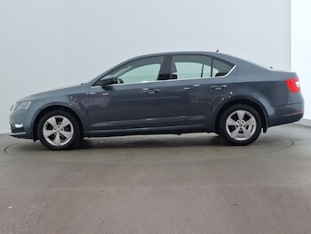 Used Skoda Octavia 2018 for sale - 76566947: Photo