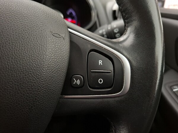 Used Renault Clio 2017 for sale - 76335648: Photo 15