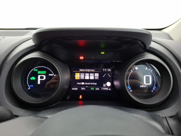 Used Toyota Yaris 2022 for sale - 76221196: Photo 10