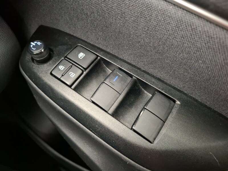 Used Toyota Yaris 2022 for sale - 76221196: Photo 19