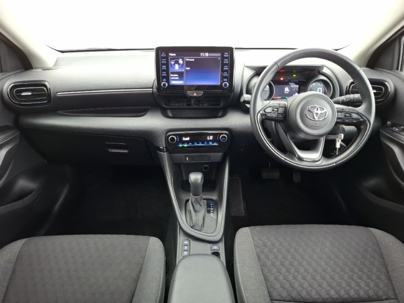 Used Toyota Yaris 2022 for sale - 76221196: Photo 2