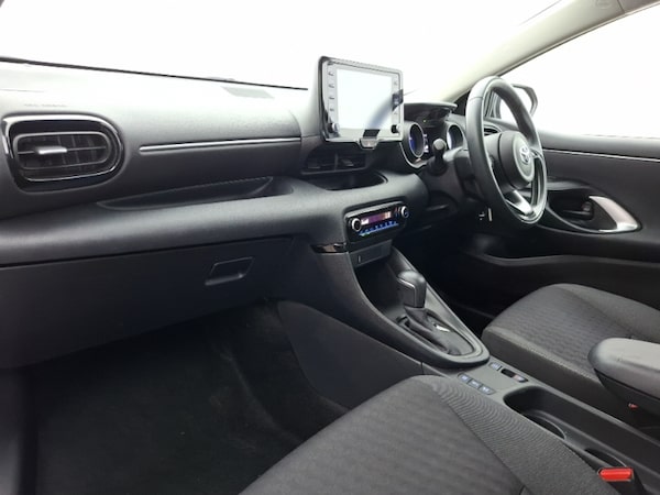 Used Toyota Yaris 2022 for sale - 76221196: Photo 5