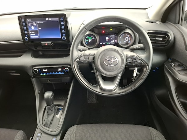 Used Toyota Yaris 2022 for sale - 76221196: Photo 7