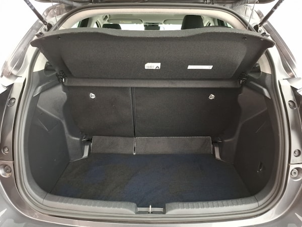 Used Toyota Yaris 2022 for sale - 76221196: Photo 8