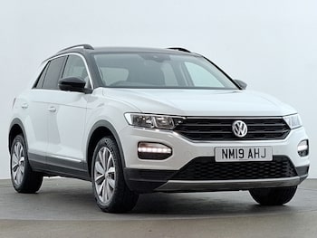 Used Volkswagen T-Roc 2019 for sale - 78253463: Photo