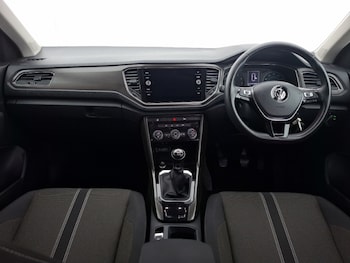 Used Volkswagen T-Roc 2019 for sale - 78253463: Photo