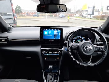 Used Toyota Yaris Cross 2022 for sale - 75251944: Photo