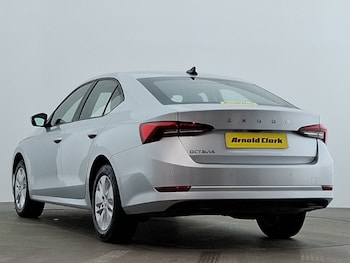 Used Skoda Octavia 2021 for sale - 77118977: Photo