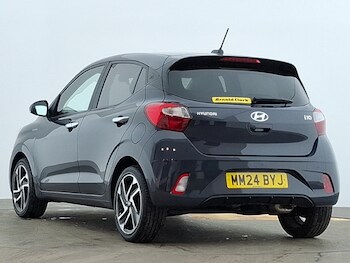 Used Hyundai i10 2024 for sale - 77284696: Photo