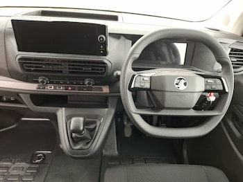 Used Vauxhall Vivaro 2025 for sale - 79006756: Photo