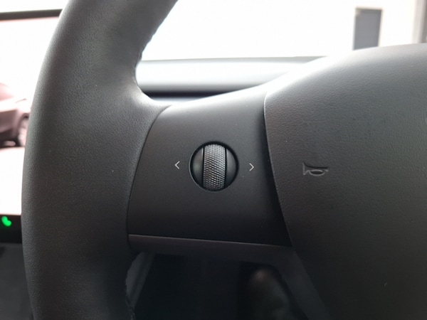Used Tesla Model Y 2022 for sale - 76221207: Photo 13