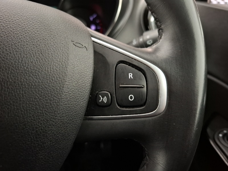 Used Renault Captur 2016 for sale - 76639417: Photo 15