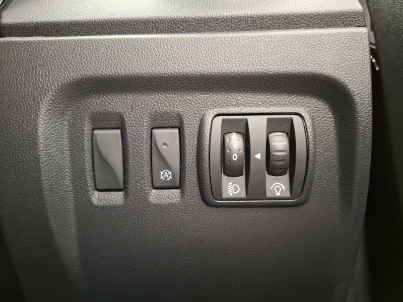 Used Renault Captur 2016 for sale - 76639417: Photo 19