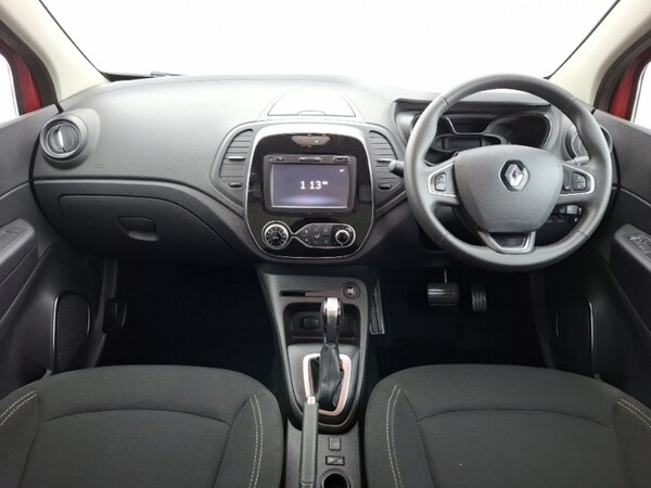 Used Renault Captur 2018 for sale - 76199455: Photo 2