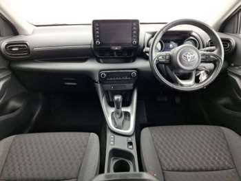 Used Toyota Yaris 2022 for sale - 74458025: Photo