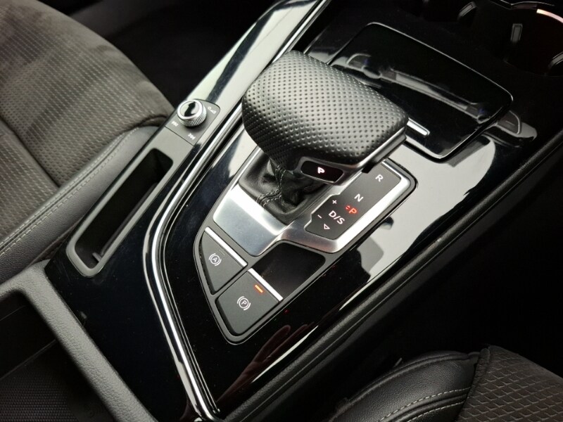 Used Audi A4 2021 for sale - 77938856: Photo 13