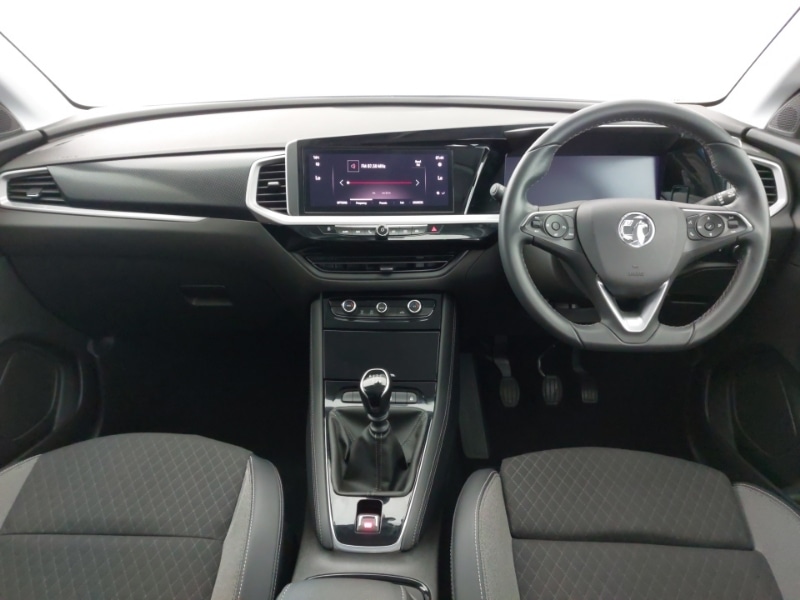 Used Vauxhall Grandland 2022 for sale - 76418707: Photo 2