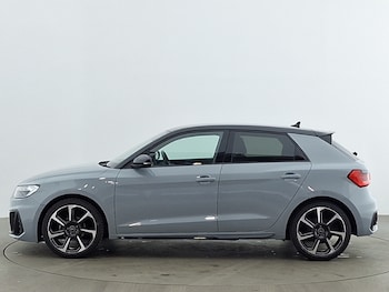 Used Audi A1 2022 for sale - 75732051: Photo