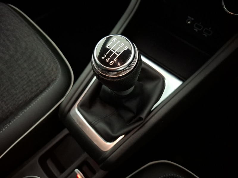 Used Renault Captur 2023 for sale - 77999762: Photo 13