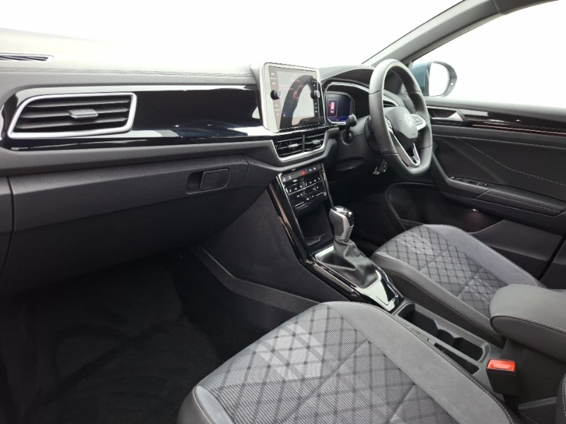 Used Volkswagen T-Roc 2025 for sale - 77108075: Photo 5