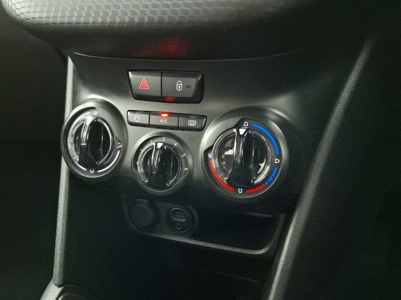 Used Peugeot 208 2017 for sale - 77921991: Photo 16