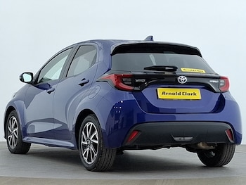 Used Toyota Yaris 2023 for sale - 78688490: Photo