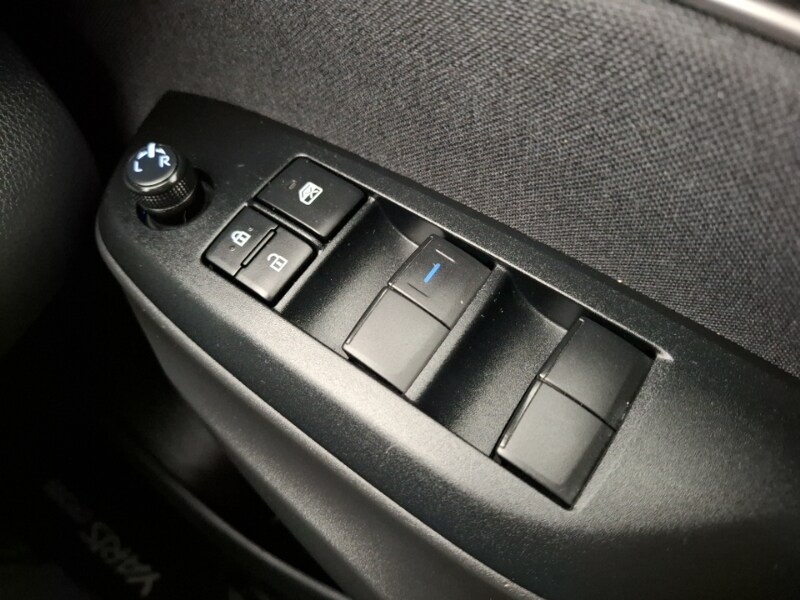 Used Toyota Yaris Cross 2022 for sale - 77543897: Photo 17