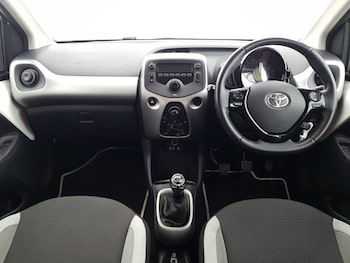 Used Toyota AYGO 2016 for sale - 75837860: Photo