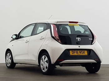 Used Toyota AYGO 2016 for sale - 75837860: Photo