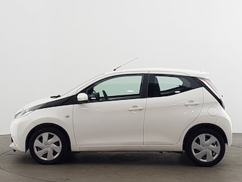 Used Toyota AYGO 2016 for sale - 75837860: Photo