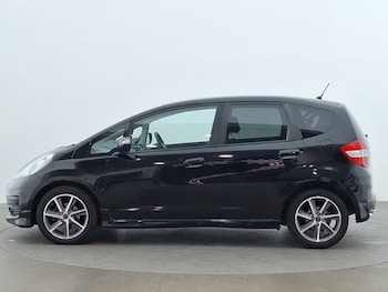 Used Honda Jazz 2015 for sale - 79481012: Photo