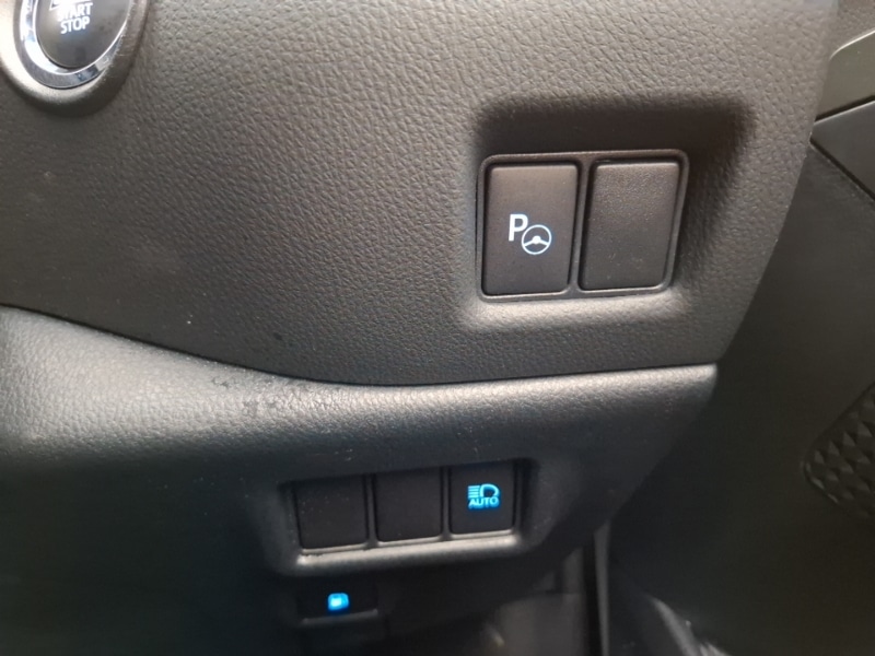 Used Toyota C-HR 2023 for sale - 77466164: Photo 19