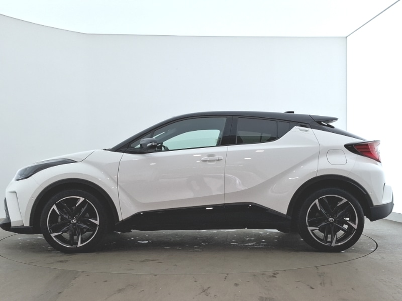 Used Toyota C-HR 2023 for sale - 77466164: Photo 4