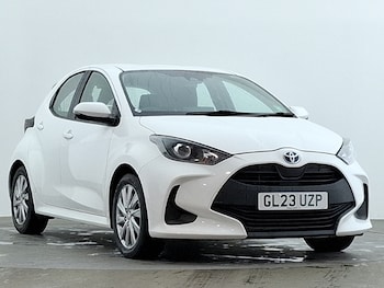 Used Toyota Yaris 2023 for sale - 78327559: Photo