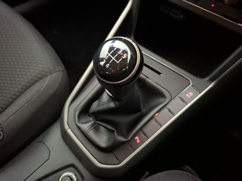 Used Volkswagen Polo 2018 for sale - 76478439: Photo 13