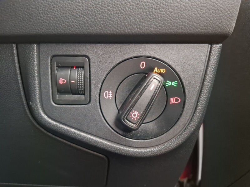 Used Volkswagen Polo 2018 for sale - 76478439: Photo 19