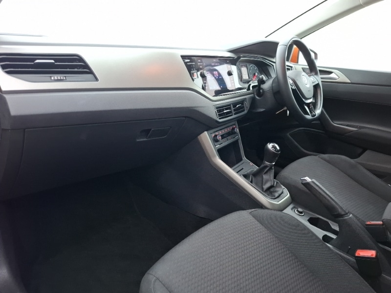 Used Volkswagen Polo 2018 for sale - 76478439: Photo 5