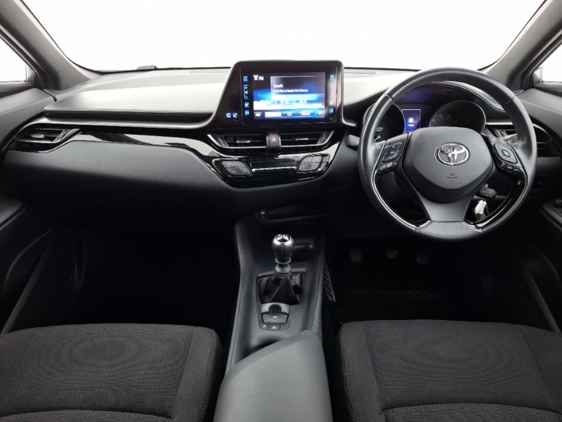 Used Toyota C-HR 2019 for sale - 76518709: Photo 2