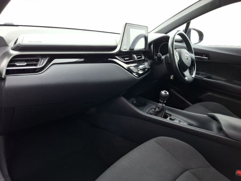 Used Toyota C-HR 2019 for sale - 76518709: Photo 5