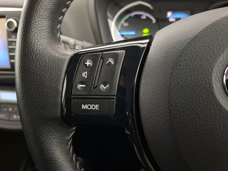 Used Toyota Yaris 2017 for sale - 78146786: Photo 14