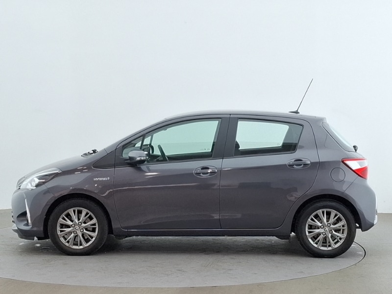 Used Toyota Yaris 2017 for sale - 78146786: Photo 4