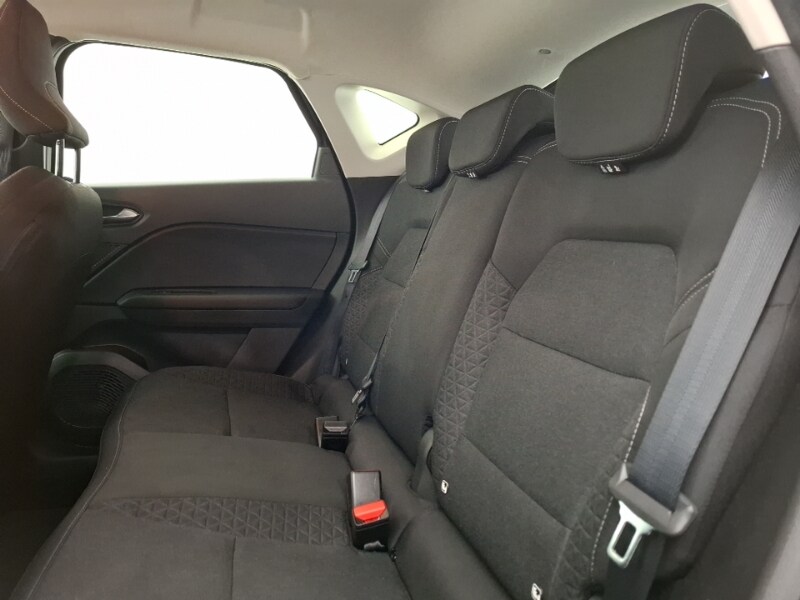 Used Renault Captur 2024 for sale - 77832170: Photo 6