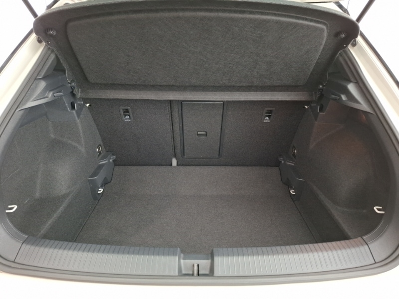 Used Volkswagen T-Roc 2022 for sale - 77522485: Photo 8