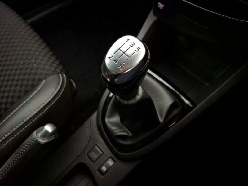 Used Renault Clio 2017 for sale - 76795204: Photo 13